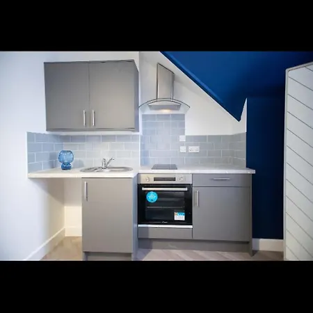 Апарт-отель Warwick Spaces *