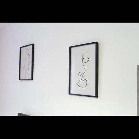 Warwick Spaces Апарт-отель *