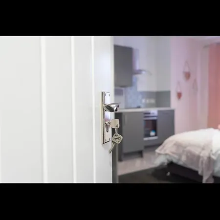 Апарт-отель Warwick Spaces Карлайл