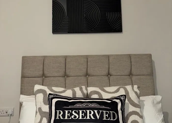 Warwick Spaces Apart-hotel *