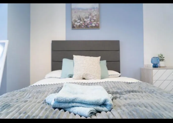 Apart-hotel Warwick Spaces *