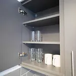 Apart-hotel Warwick Spaces *